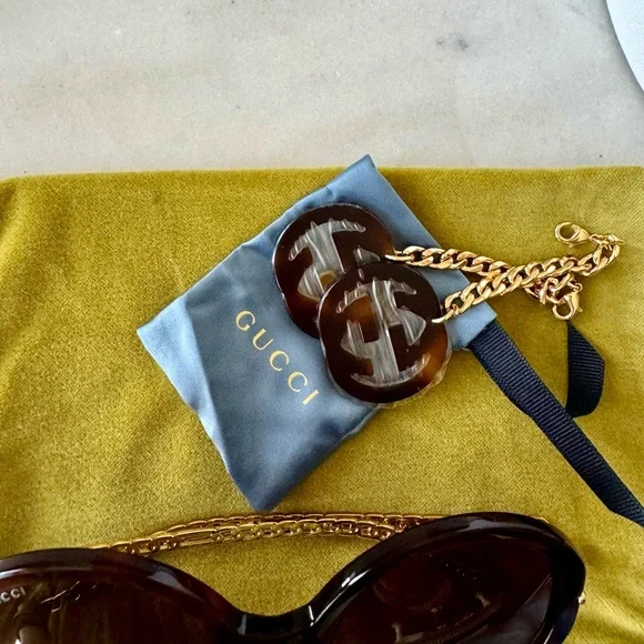 NWT GUCCI 56 mm Brown Multi Sunglasses with logo charms. - Picture 6 of 14